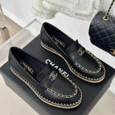 Chanel Low Shoes